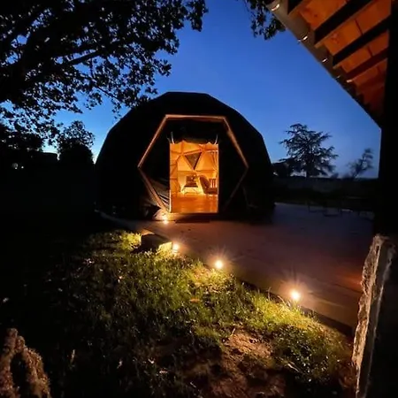 Luxury tent Dome Insolite Cedre Jacuzzi Et Petits Dejeuners Inclus