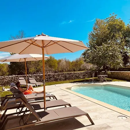 Dome Insolite Cedre Jacuzzi Et Petits Dejeuners Inclus Luksustelt *