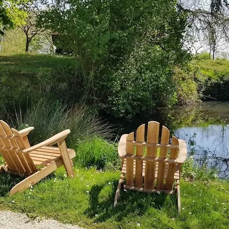 Dome Insolite Cedre Jacuzzi Et Petits Dejeuners Inclus Lagraulet-du-Gers